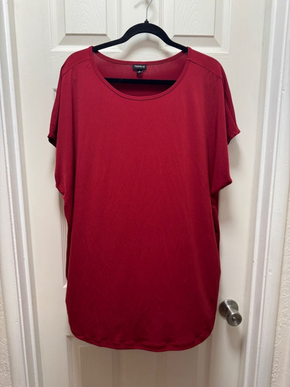 torrid Scoop Neck Short Sleeve Top - Burgundy